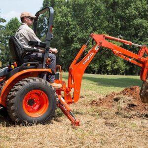 BH70 - 7' DEPTH BACKHOE W/ 12" BUCKET